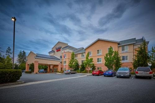 Фотография гостиницы Fairfield Inn & Suites Burlington