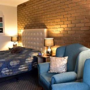 Фотографии мотеля 
            The Black Bull Motel