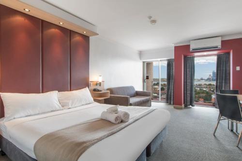 Фотография гостиницы Metro Hotel Perth