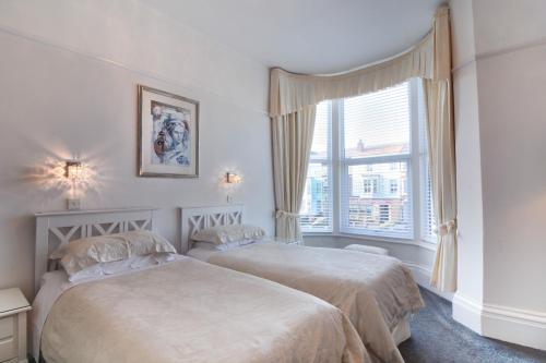 Фотография мини отеля Clifton Villa - Southport