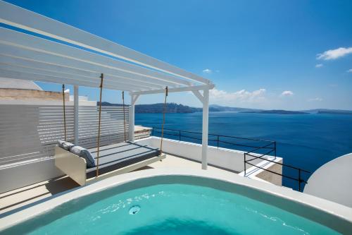 Фотографии апарт отеля
Kaleidoscope Oia Suites