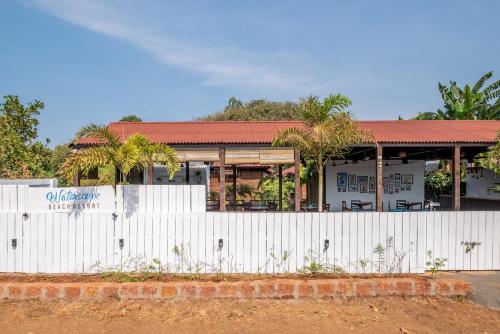 Фотографии гостиницы
Waterscape Beach Resort