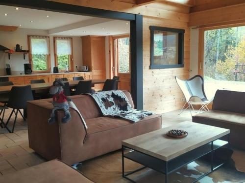 Фотография гостевого дома Chalet La Clusaz, 5 pièces, 13 personnes - FR-1-437-81