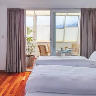 Фотографии гостиницы 
            Hotel Central