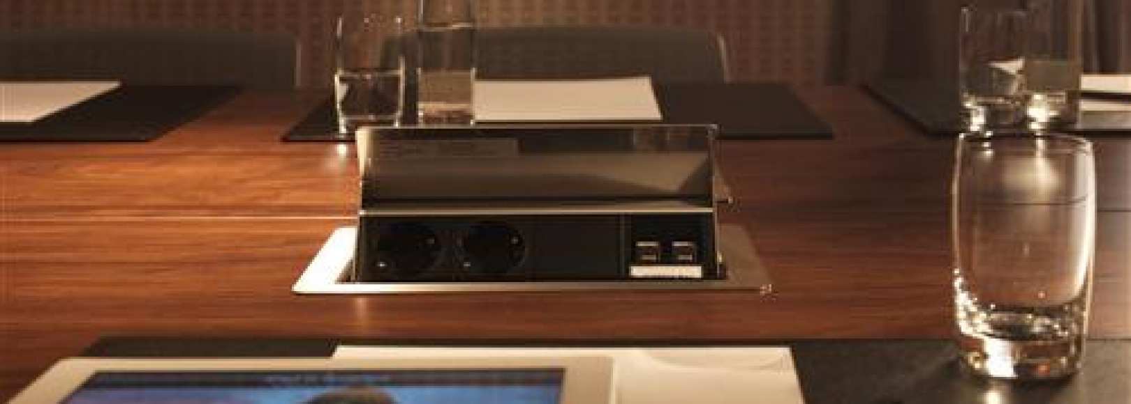 Фотография комнаты для переговоров Репин