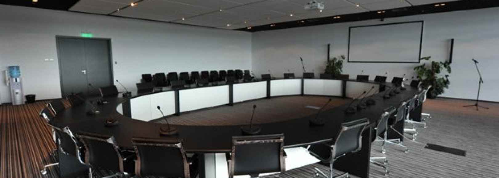 Фотография конференц-зала МВК Новосибирск Экспоцентр Конференц-зал 5