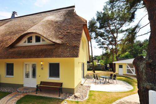 Фотография гостевого дома -"Strandvilla - Vier Jahreszeiten" Doppelhaushälfte-