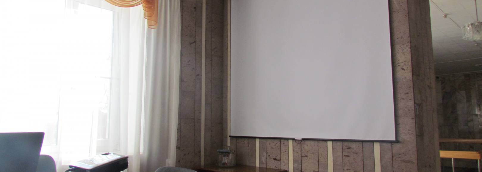 Фотография комнаты для переговоров Кузбасс