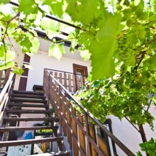 Фотография гостевого дома Акватория на Шмитда