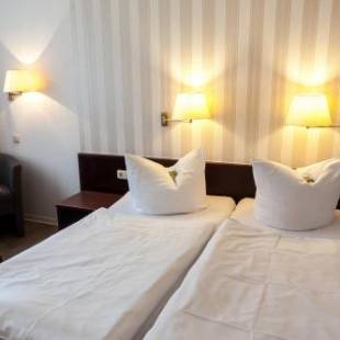 Фотографии гостиницы 
            Hotel Anhalt