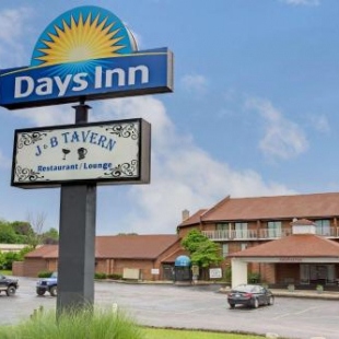 Фотография гостиницы Days Inn by Wyndham Cincinnati East