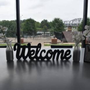 Фотографии мотеля
Gadsden Inn and Suites