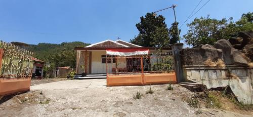 Фотография гостиницы OYO 1966 Bromo Hill