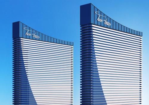 Фотография гостиницы Orbi Twin Tower Hotel room