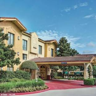 Фотографии гостиницы
La Quinta Inn by Wyndham - The Woodlands North
