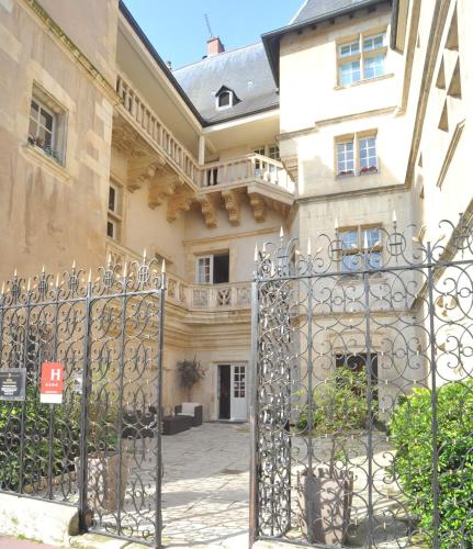 Фотография гостиницы Hotel D'haussonville