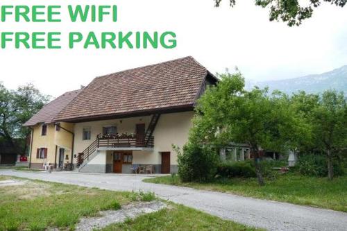 Фотография гостевого дома Holiday Home Over The River