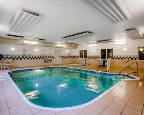 Фотография гостиницы Comfort Suites - Independence