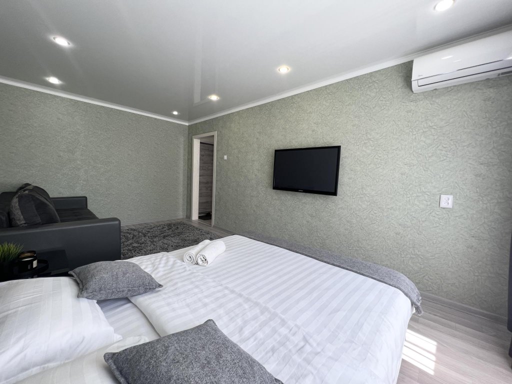 Фотография квартиры Live (Лайв) на улице Айманова 15