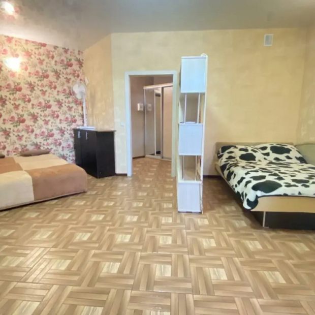 Фотографии квартиры 
            Апартаменты на улице Халтурина 30лит2