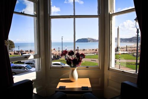 Фотография гостиницы Hen Dy