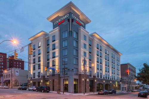 Фотография гостиницы Courtyard by Marriott Wilmington Downtown/Historic District