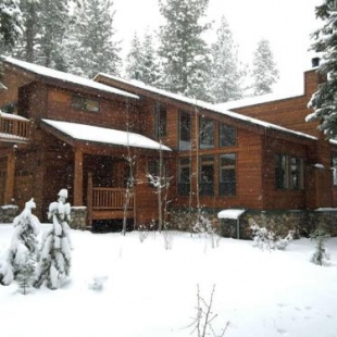 Фотография гостевого дома Cristallina Greens by Tahoe Truckee Vacation Properties