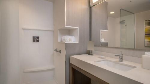 Фотография гостиницы Courtyard by Marriott Seattle Northgate