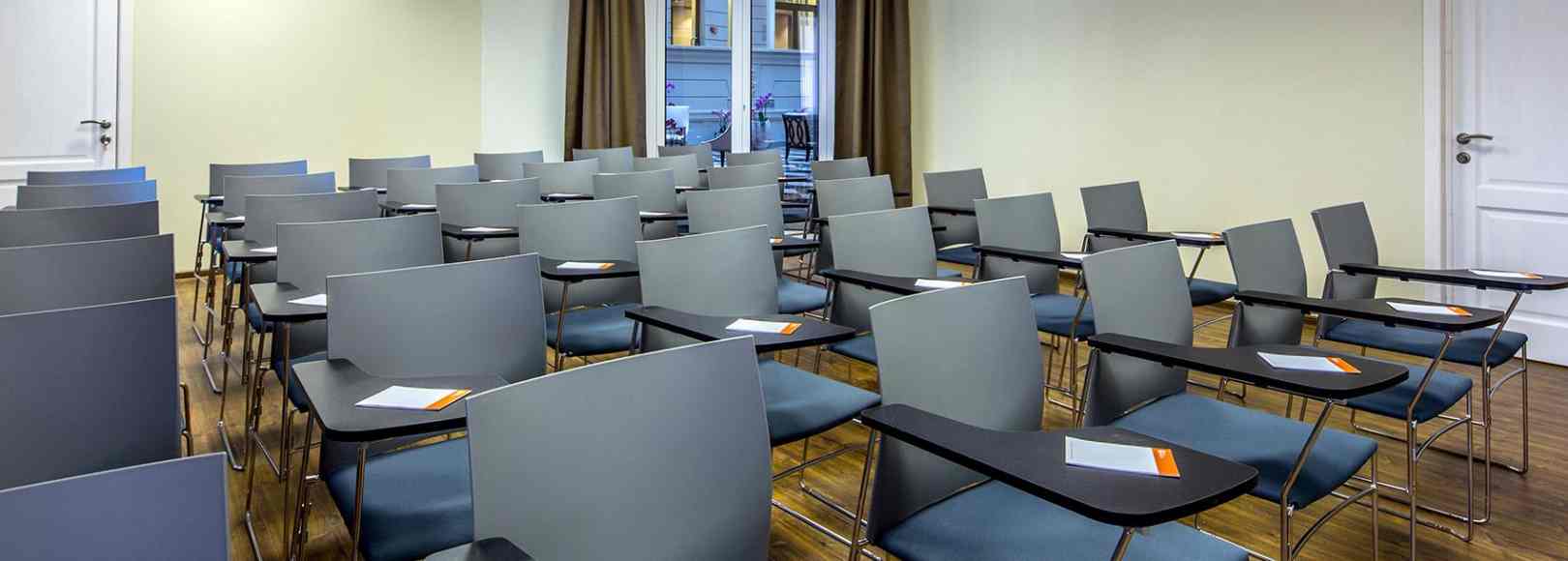 Фотография конференц-зала Этюд