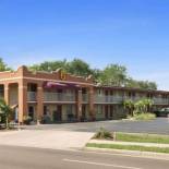 Фотография мотеля Super 8 by Wyndham Bradenton Sarasota Area