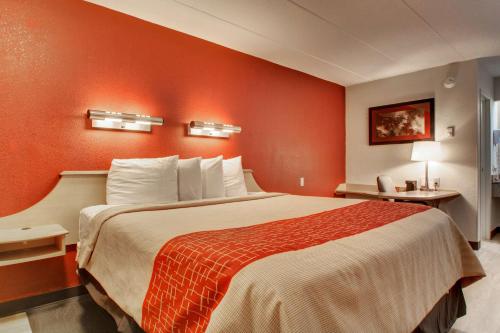 Фотография мини отеля Red Roof Inn St.Louis- Westport