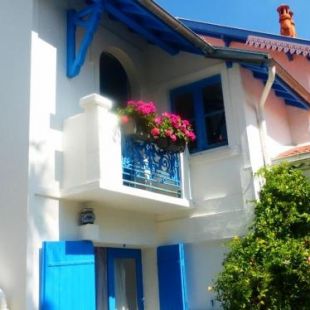 Фотография мини отеля Les Volets Bleus