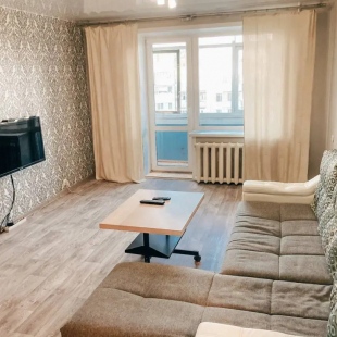 Фотография квартиры Апартаменты Четырехкомнатная Квартира на Первомайской