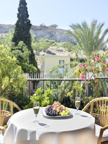 Фотография гостиницы Adrian Hotel