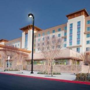Фотографии гостиницы
Embassy Suites Palmdale