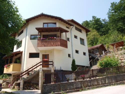 Фотографии гостевого дома
Sun House