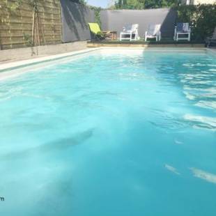 Фотографии мини отеля
MAISON MIGNARDISE - Cité