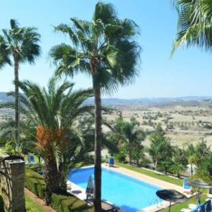 Фотографии гостевого дома 
            George Houses