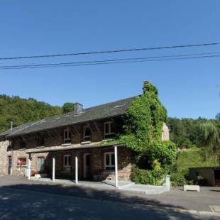 Фотографии гостевого дома
Spacious Holiday Home in Borgoumont with a Jacuzzi