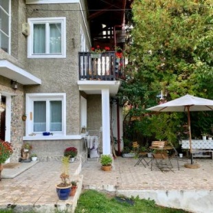 Фотография гостевого дома Bran and Breakfast