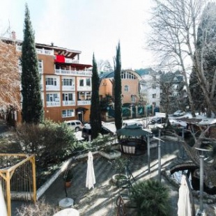 Фотография мини отеля Family Holiday Hotel