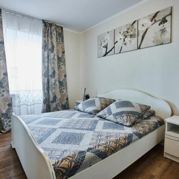 Фотографии квартиры
Квартира двухкомнатная на Луначарского 62 от Горницы