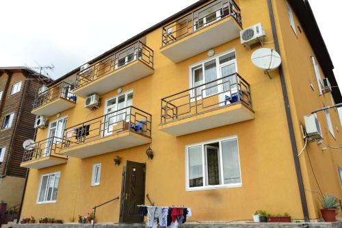 Фотографии гостевого дома
Лина