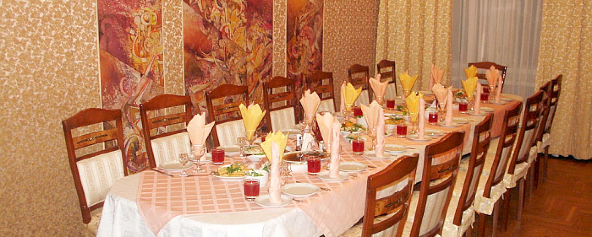 Фотографии банкетного зала Меридиан на 12 мест