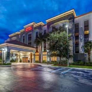 Фотографии гостиницы 
            Hampton Inn & Suites Fort Myers Estero