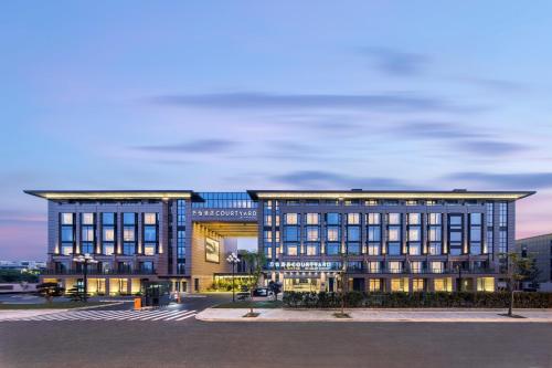 Фотография гостиницы Courtyard by Marriott Hangzhou West