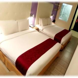 Фотографии гостиницы 
            Lumut Suites