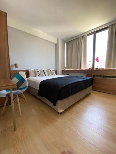 Фотографии апарт отеля
Filopappou Hill Suites by Athens Stay