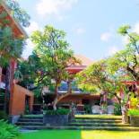 Фотография гостиницы Fourteen Roses Hotel, Legian