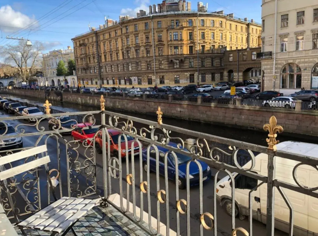 Фотография квартиры Апартаменты 2 спальни с камином около Банковского мостика